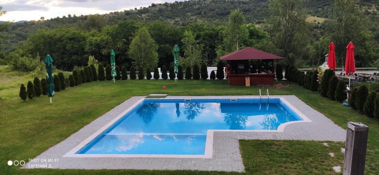 Simitli Alpine Garden Hotel מראה חיצוני תמונה