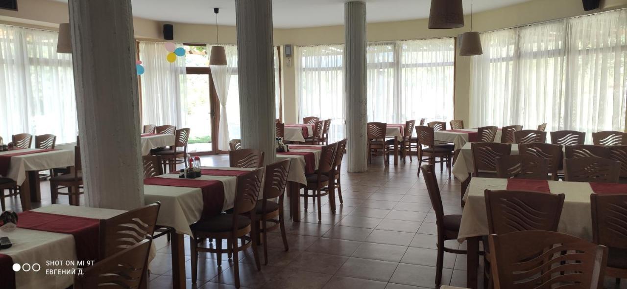 Simitli Alpine Garden Hotel מראה חיצוני תמונה